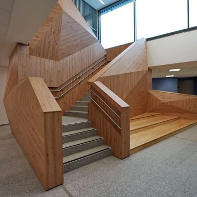 H+F Architekten Treppenanlage der Elementary School Grafenwöhr