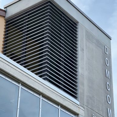 h+F Architekten Umgestaltung DOMCOM Ebermannsdorf Außenansicht Detail